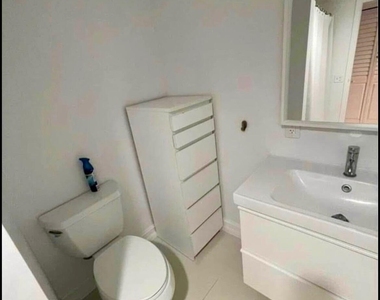 209 Waterway Drive S - Photo Thumbnail 16