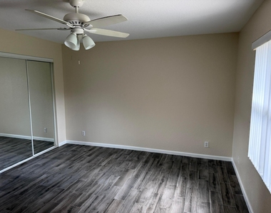 14011 Veronica Court - Photo Thumbnail 11