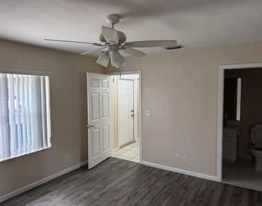 14011 Veronica Court - Photo Thumbnail 12
