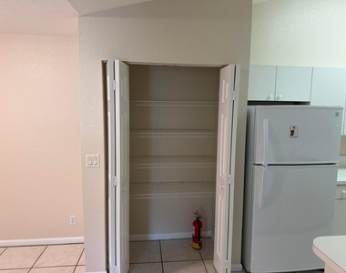 14011 Veronica Court - Photo Thumbnail 4