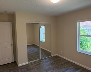 14011 Veronica Court - Photo Thumbnail 14