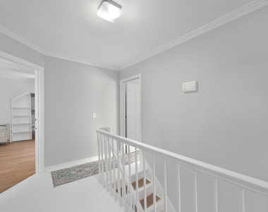 121 Queen Eugenia Court - Photo Thumbnail 30