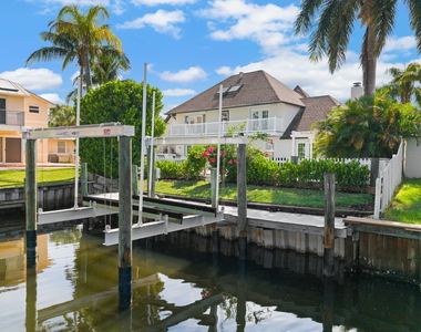 121 Queen Eugenia Court - Photo Thumbnail 46