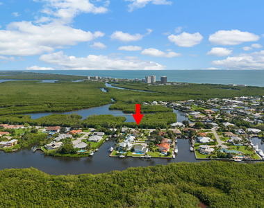 121 Queen Eugenia Court - Photo Thumbnail 47