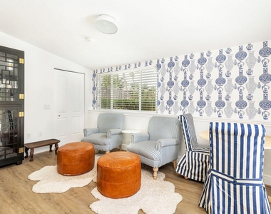 375 Leigh Road - Photo Thumbnail 10