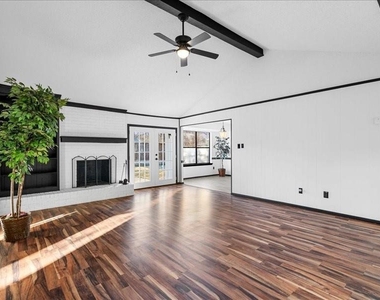 3977 Windhaven Road - Photo Thumbnail 6