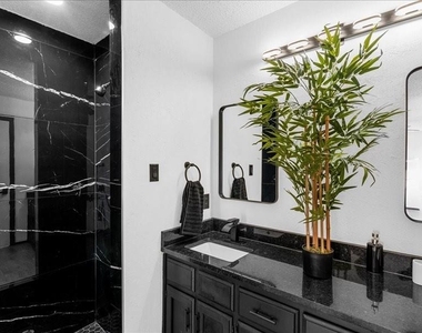 3977 Windhaven Road - Photo Thumbnail 16