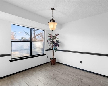 3977 Windhaven Road - Photo Thumbnail 13
