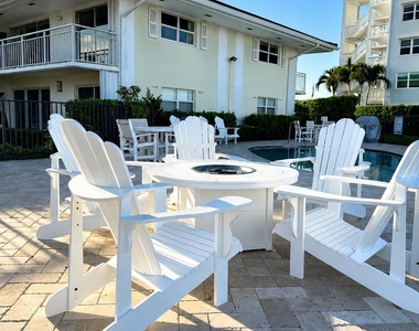 68 Yacht Club Drive - Photo Thumbnail 16