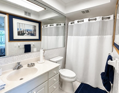68 Yacht Club Drive - Photo Thumbnail 9