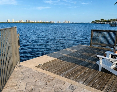 68 Yacht Club Drive - Photo Thumbnail 15