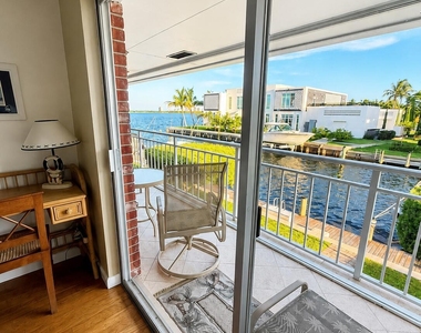 68 Yacht Club Drive - Photo Thumbnail 8