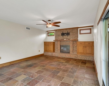15735 Covewood Circle - Photo Thumbnail 11