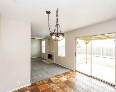 407 Harvard Drive - Photo Thumbnail 1