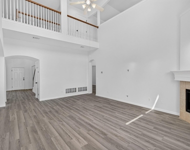 1712 Elm Spring Court - Photo Thumbnail 26