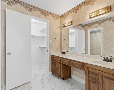 7612 Jerome Drive - Photo Thumbnail 25