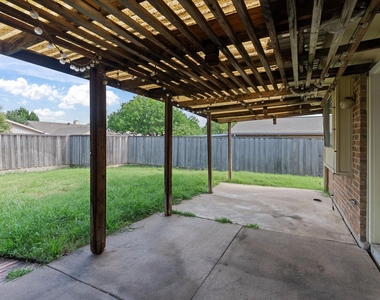 7612 Jerome Drive - Photo Thumbnail 29