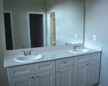 740 Rubicon Road - Photo Thumbnail 3