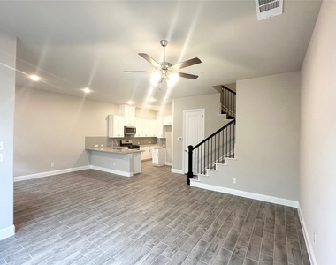 6261 Rilla Street - Photo Thumbnail 2