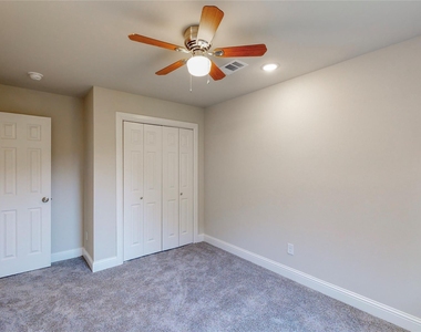 618 W Sears Street - Photo Thumbnail 24