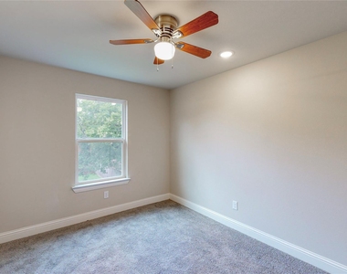 618 W Sears Street - Photo Thumbnail 23