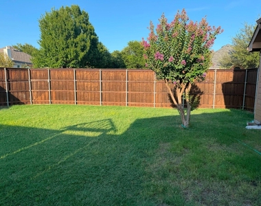 3701 Kimble Drive - Photo Thumbnail 16