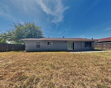 622 W Springdale Lane - Photo Thumbnail 16