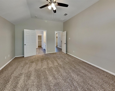 2105 Peacock Lane - Photo Thumbnail 7