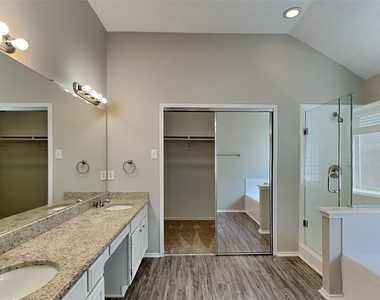 1790 Crosshaven Drive - Photo Thumbnail 9