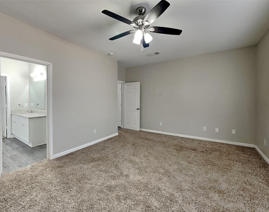 2617 Hilcroft Avenue - Photo Thumbnail 7