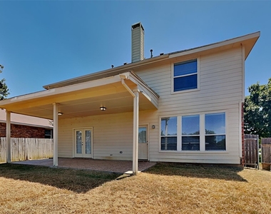 2617 Hilcroft Avenue - Photo Thumbnail 18
