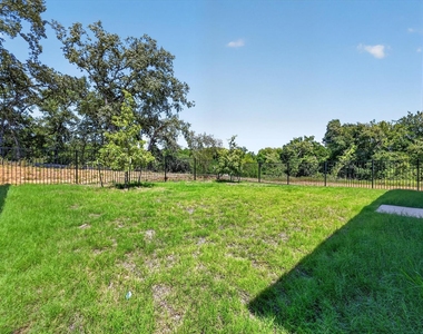 11033 Triple Crown Street - Photo Thumbnail 26