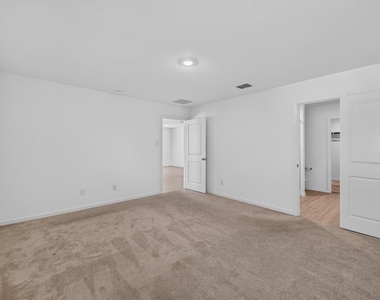 11033 Triple Crown Street - Photo Thumbnail 15