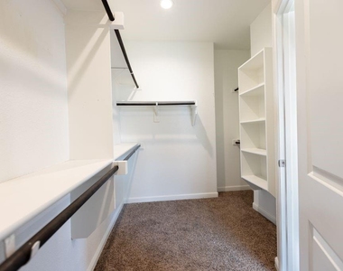 9105 Pearfield Road - Photo Thumbnail 16
