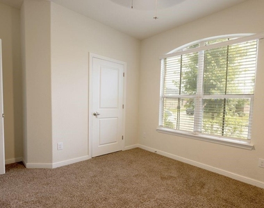 9105 Pearfield Road - Photo Thumbnail 18
