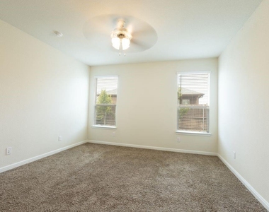 9105 Pearfield Road - Photo Thumbnail 12
