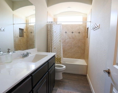 9105 Pearfield Road - Photo Thumbnail 19