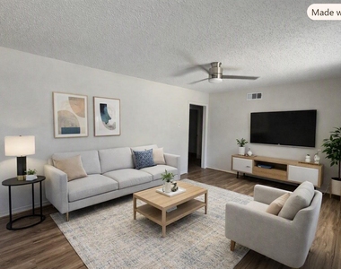 3115 Dahlia Drive - Photo Thumbnail 1