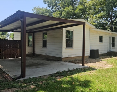 3115 Dahlia Drive - Photo Thumbnail 14