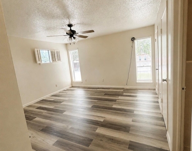 13511 Red Fern Lane - Photo Thumbnail 6