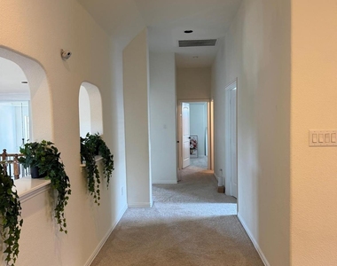 13221 Mulch Lane - Photo Thumbnail 8