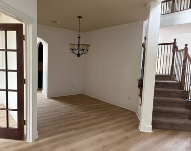 3612 Bright Star Way - Photo Thumbnail 13