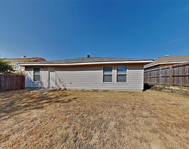 4941 Water Ridge Lane - Photo Thumbnail 16