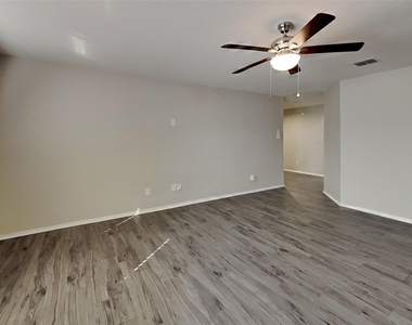 4941 Water Ridge Lane - Photo Thumbnail 2