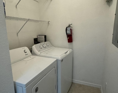 2725 Anzio Court - Photo Thumbnail 23