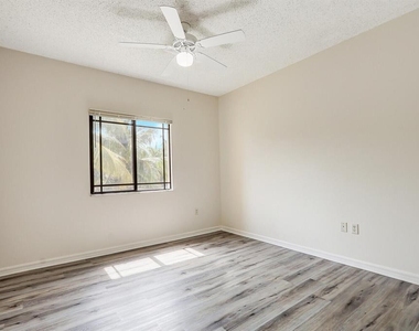 2725 Anzio Court - Photo Thumbnail 9