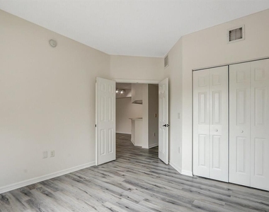 2725 Anzio Court - Photo Thumbnail 8
