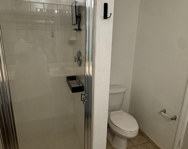 2725 Anzio Court - Photo Thumbnail 20