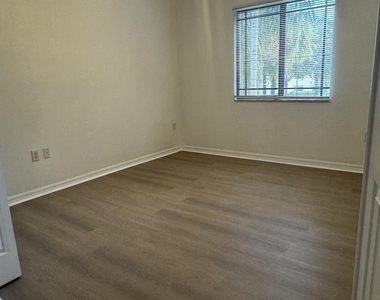 2725 Anzio Court - Photo Thumbnail 22