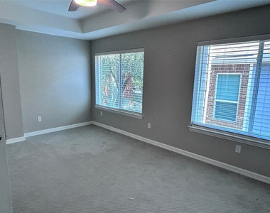 2634 Lakeforest Court - Photo Thumbnail 20
